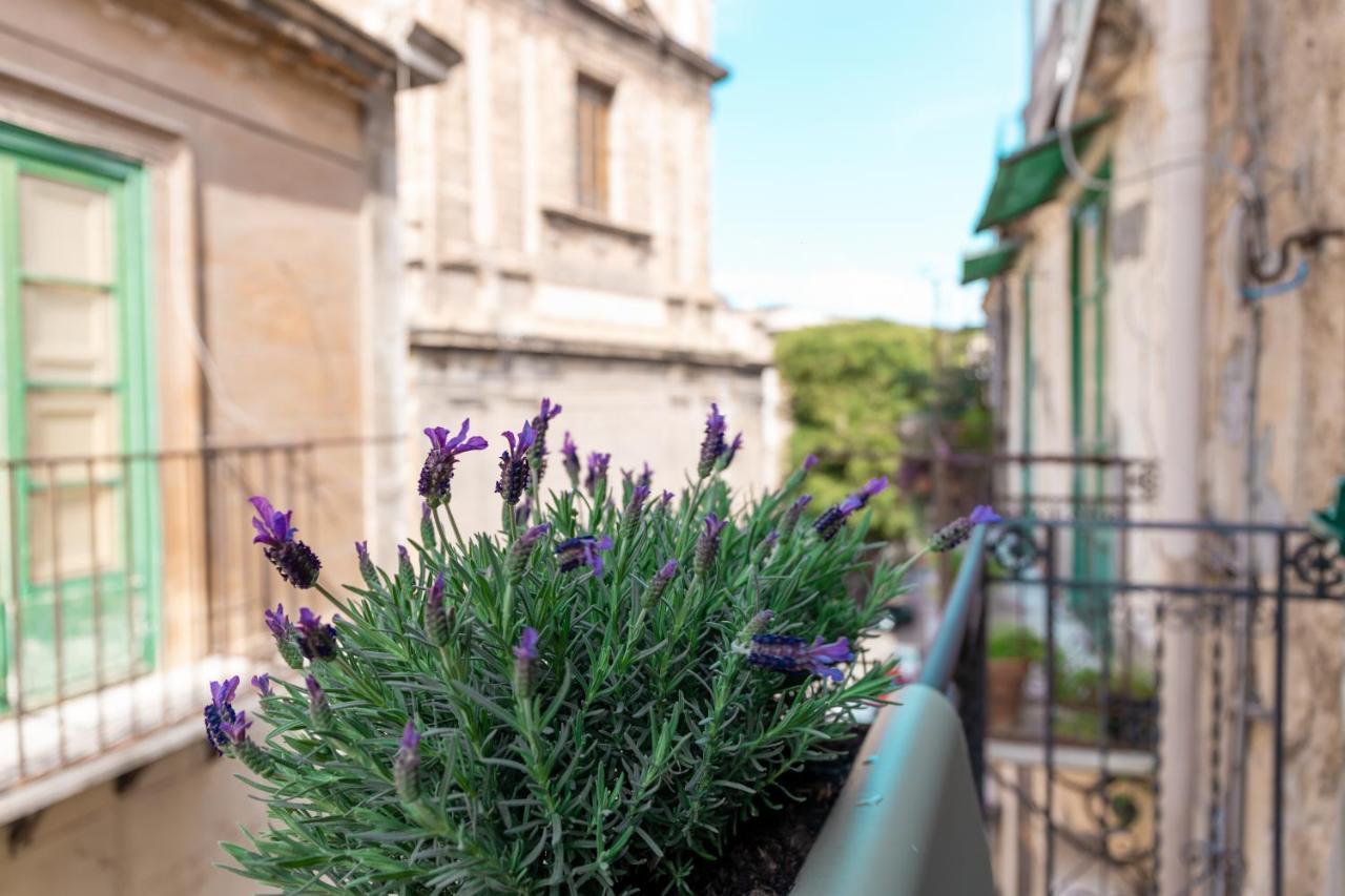 Nicolhouse - Appartamento Nel Centro Storico Di Παλέρμο Εξωτερικό φωτογραφία